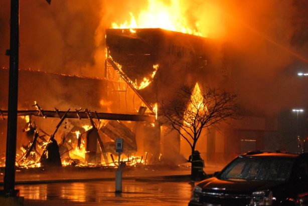 546544_545768975436410_1877837052_n